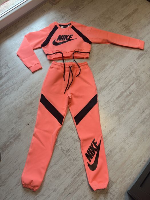 Nike/Hugo долници,блузи,екип