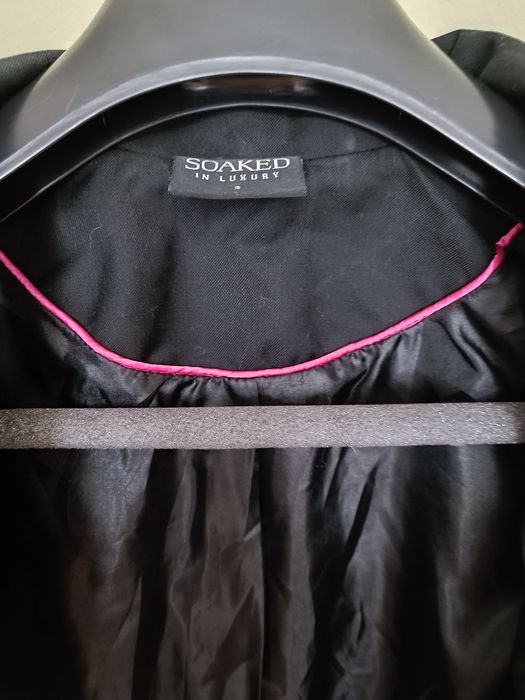 Фръцкаво късичко сако размер С