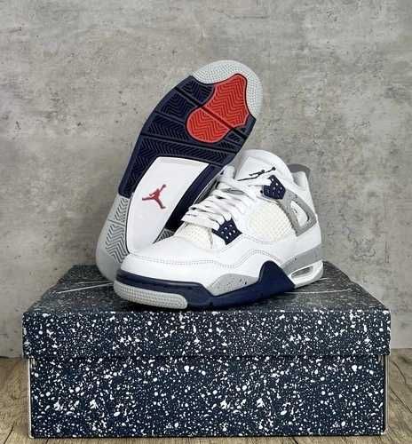 Sneakers Jordan4 Midnight Navy cu eticheta (nu Nike, Gucci, Adidas, Balenciaga)