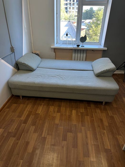 Диван мягкий продам