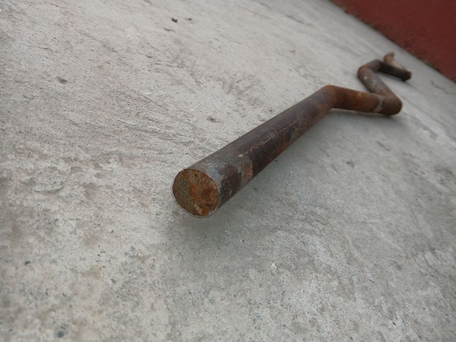 Штанга W кулда ясалган грифни узи