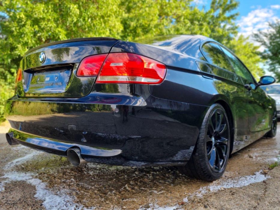 Dezmembrez BMW 335d E92 Bi-turbo 286cp,Recaro incalzit ,volan padele