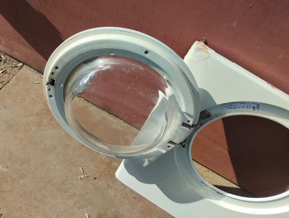 Продам запчасти на машинку CANDY