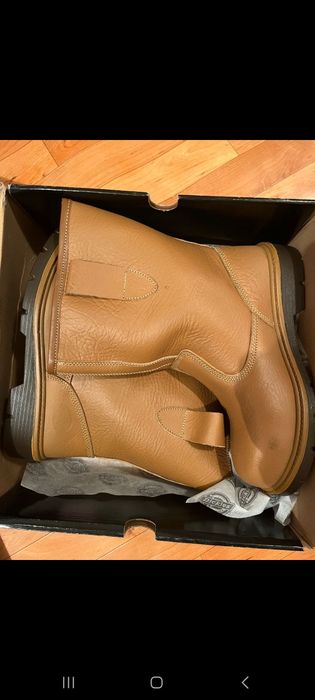 Етиктер сатамын.багасын келисемиз