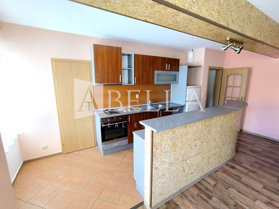 Дава се под наем Тристаен апартамент в София, Витоша - 100 кв.м за 600 € - Снимка #2