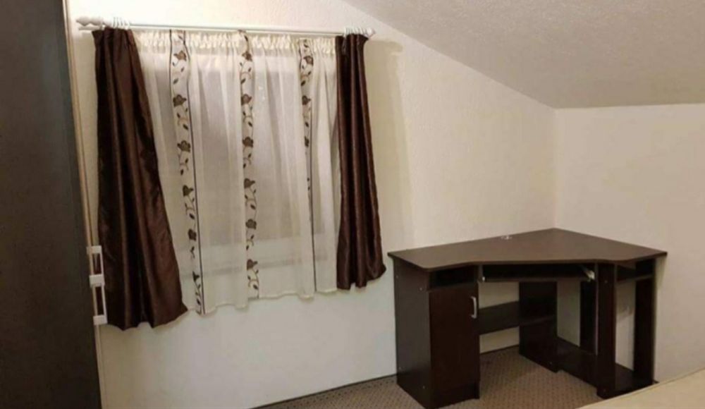 Apartament 2 dormitoare- De închiriat- zona centrala intretinerea incl