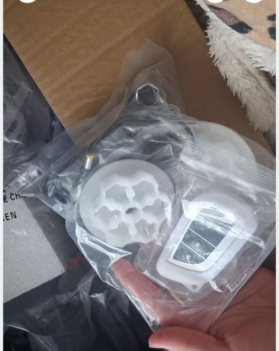 Vând kart electric kinderplay pentru copii 3-7 copii