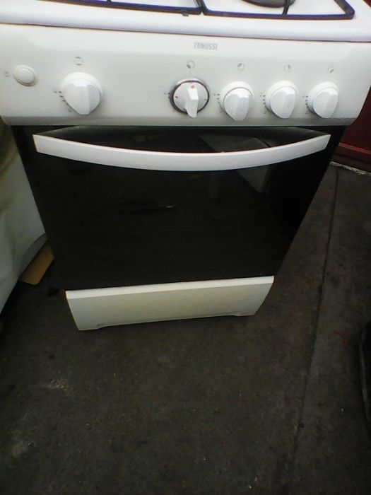 aragaz indesit  fuctional  gaz