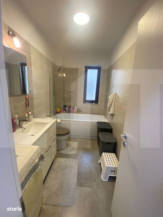 Apartament 3 camere, 72mp, Giroc