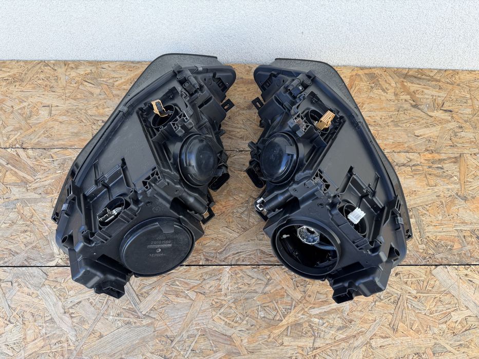 SET Far stanga dreapta Audi A4 B8 B8.5 8K Facelift Xenon + LED Origine