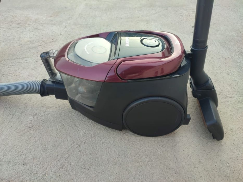 Пелесос самсунг.