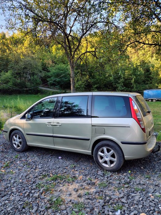 Fiat Ulysses 2.2- anul 2005