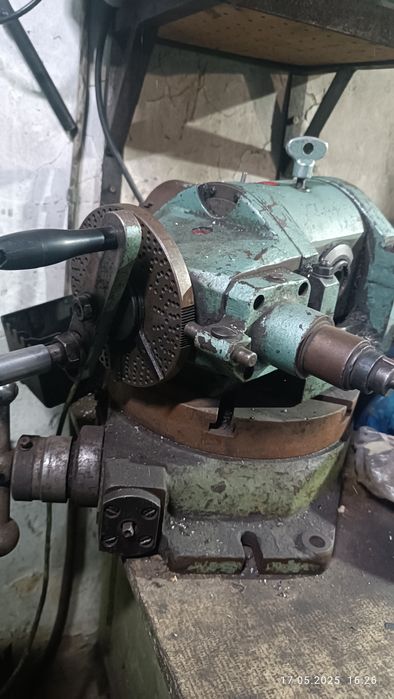 Фрезерный станок продам