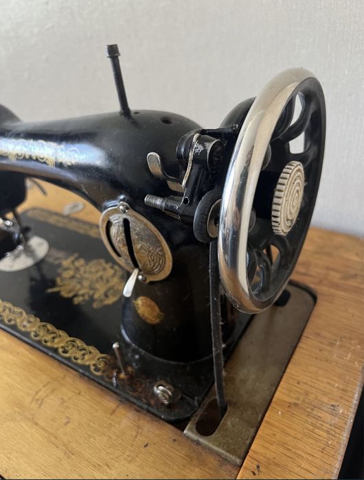 Советская швейная машинка