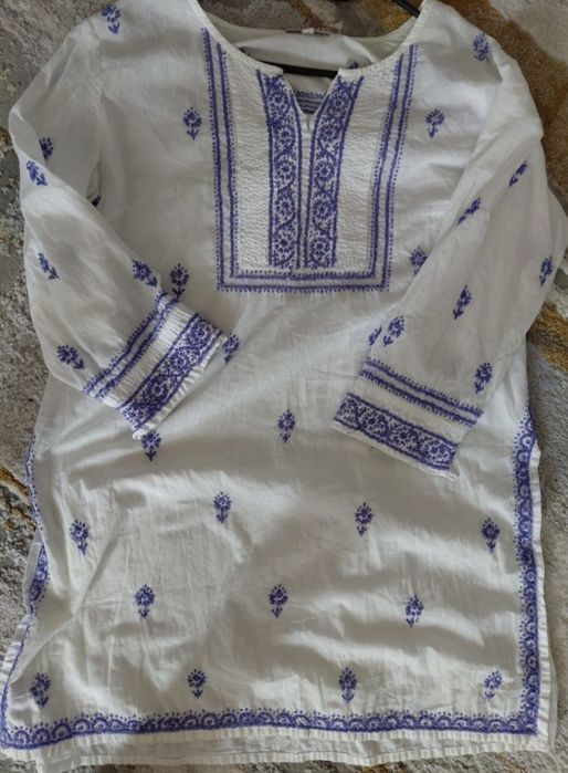 Cămașă ie cusută manual tip rochie