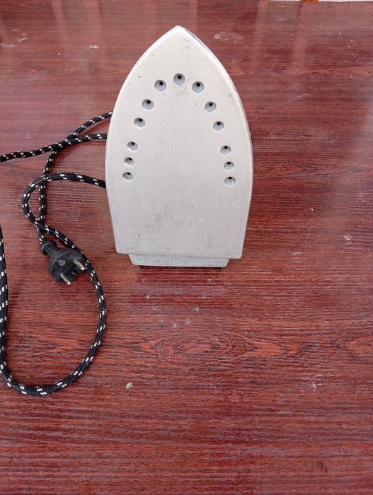 Дазмоллар. Утюги.