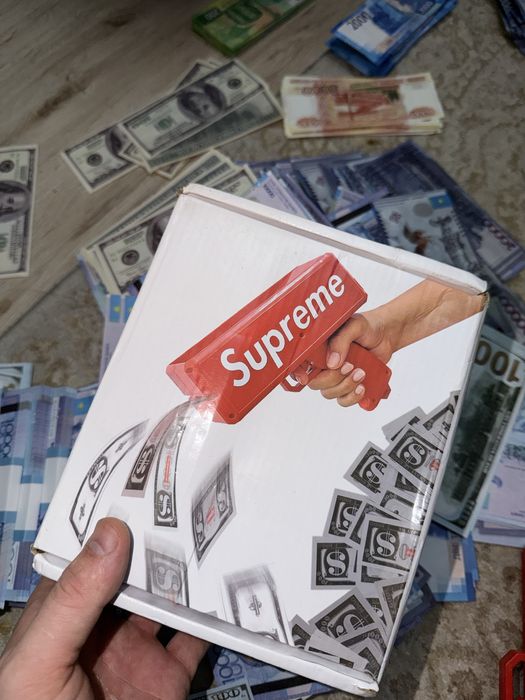 Денги сувенирные тенге евро доллор рубыл