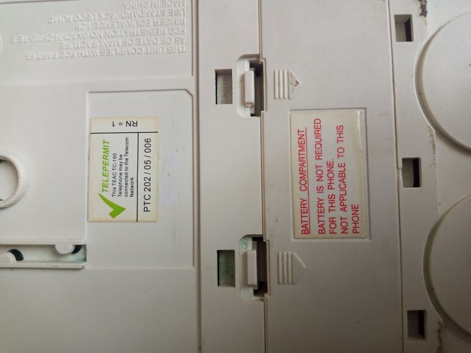 Продам домашние телефоны рабочие