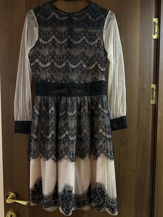 Момичешка рокля 14-15 г