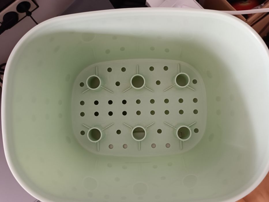 Стерилизатор за шишета и бурканчета