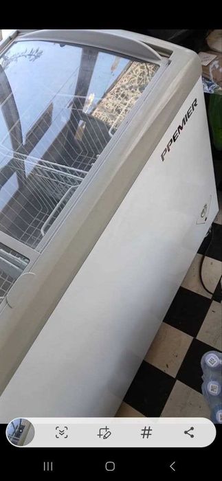 Морозильная для мороженое.  Muzlatgich muzqaymoq uchun.