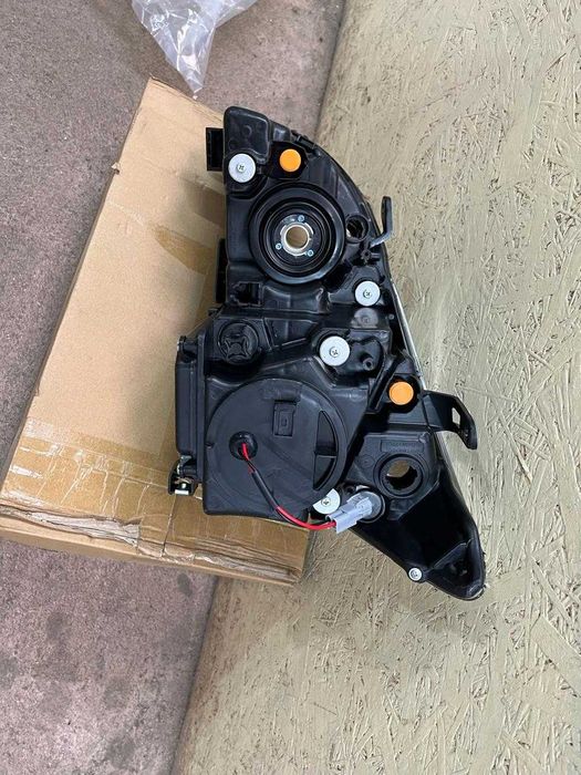 Фара левая  Лексус Рх330/ рх350/ 2004 / Lexus RX300/RX330/HARRIER 2006