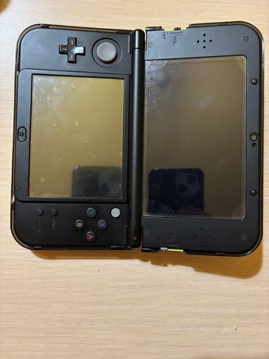 New Nintendo 3DS XL modat – Ecrane IPS, Lime-Green, Fac si schimb