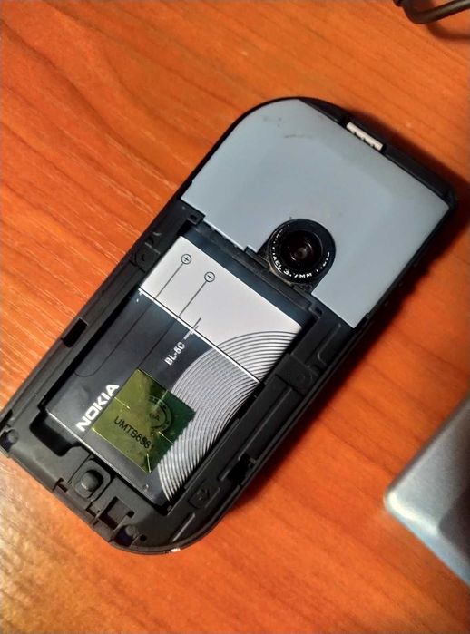 Мобилен телефон Нокиа Nokia 6670, Symbian , camera 1 MPx, JAVA, 900mAh