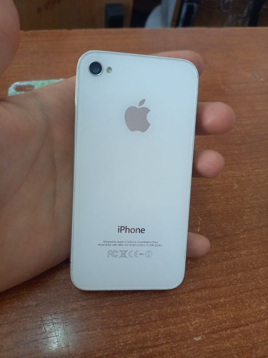 Iphone 4s срочно!!!