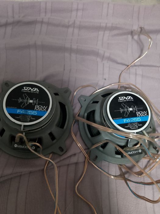 Продам динамики в авто