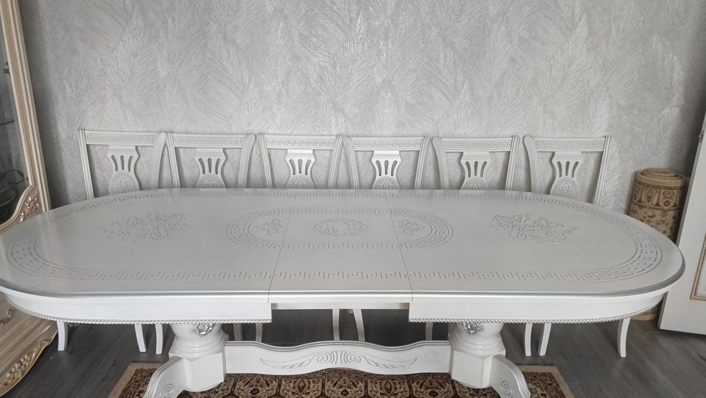 Продам стол 2 метра(2,4)