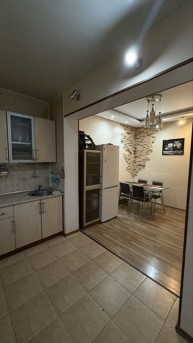 Аренда 3/3/4 Авиасозлар-1, Кадышева, школа 61, военкомат