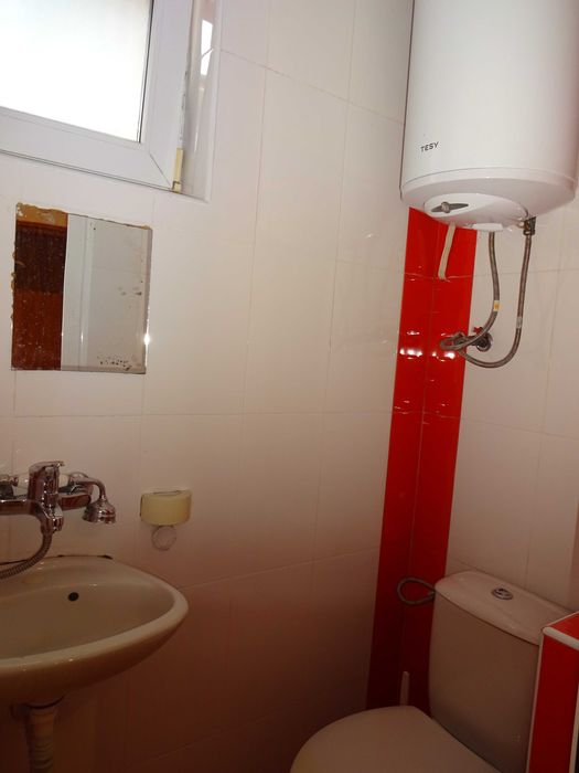 Дава се под наем Едностаен апартамент в Варна, Левски - 30 кв.м за 239.19 € - Снимка #5