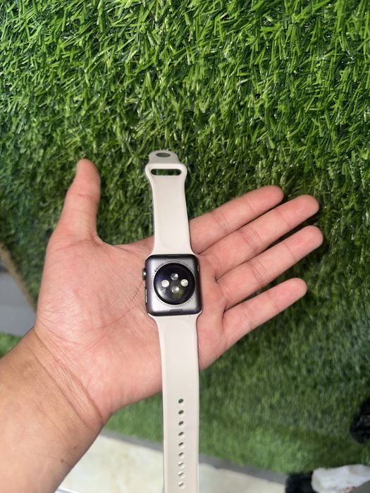 Apple watch 1 sotiladi