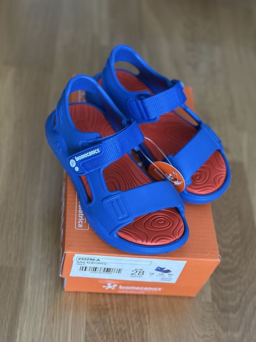 Sandale baieti, Biomecanics si Primigi, marimea 28 EU