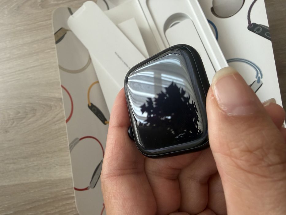 Apple watch, series 7