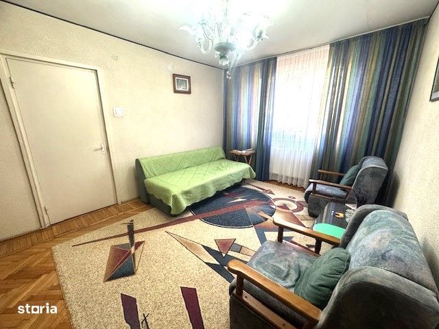 Apartament 3 camere etaj 1 zona BCR