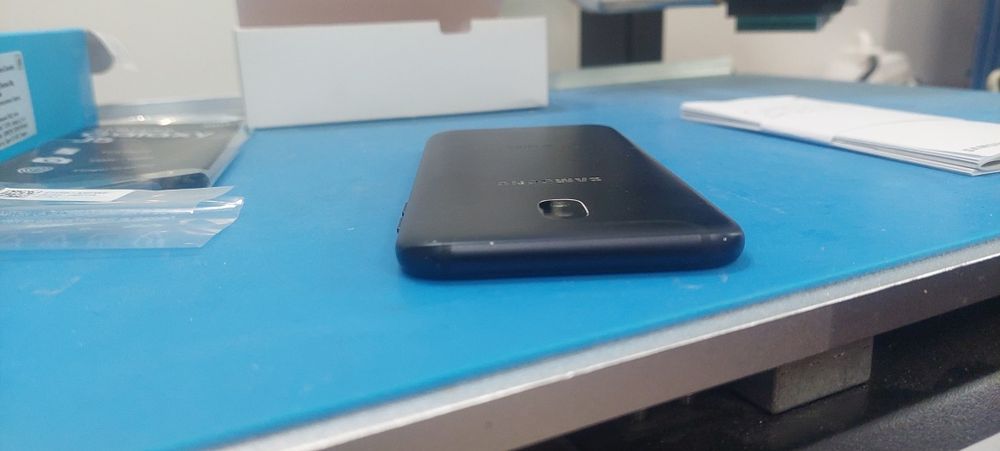 Telefon Samsung J5