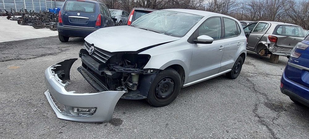 VW Polo 1,4i , Фолксваген Поло на части!!
Януари 2010