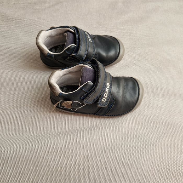 D.D.Step pantofi Barefoot marime 24
 



D.D.Step Barefoot (descult) T