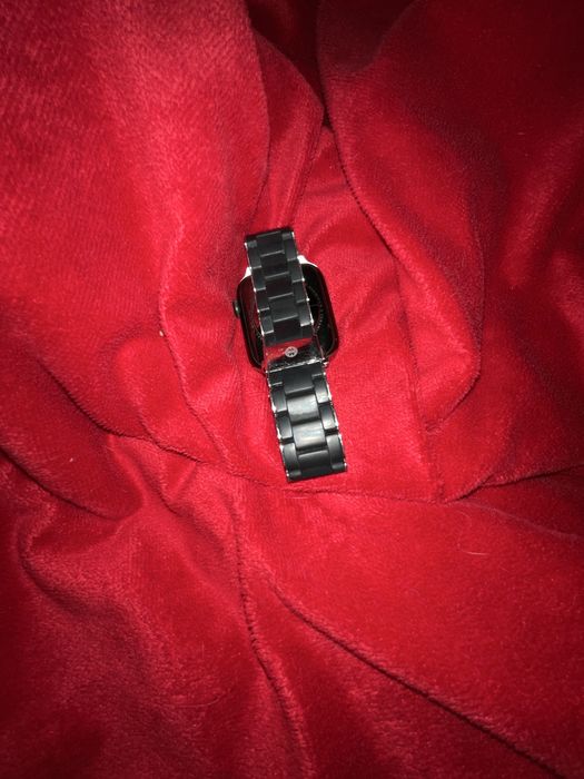 Seria 7 apple watch la 1000 lei