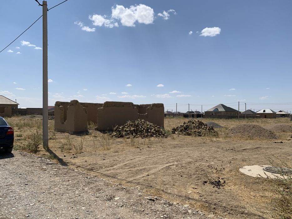 С.т Бадамда жер сатылады