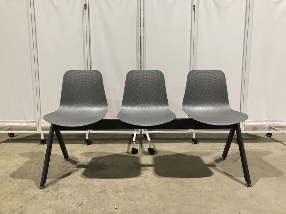 трехместные скамейки