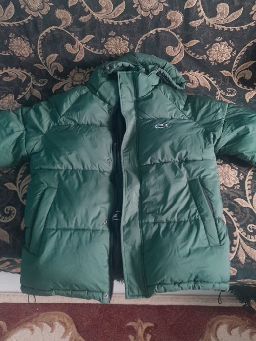 Продам новую  куртку