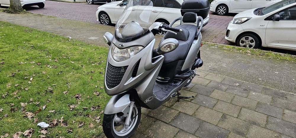 Скутер Kymco Grand dink 50