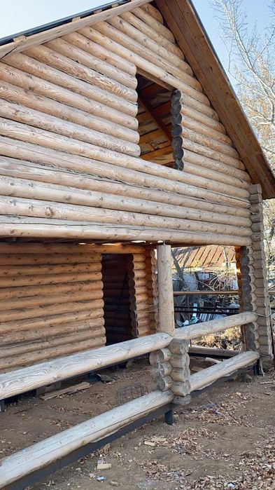 Дом из сруба на сваях 90 кв