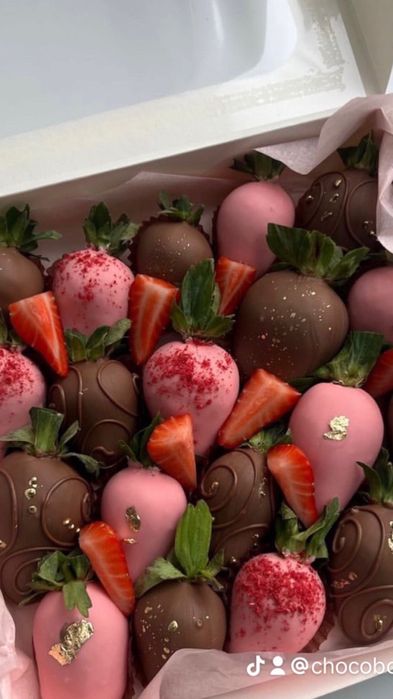 Клубника в шоколаде