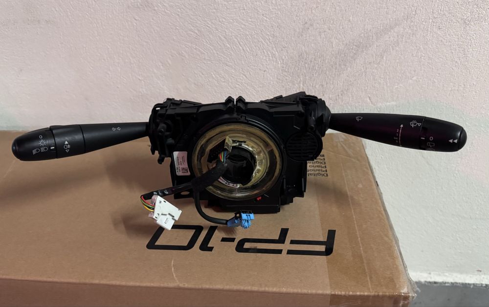 Лентов кабел за citroen c4 b7