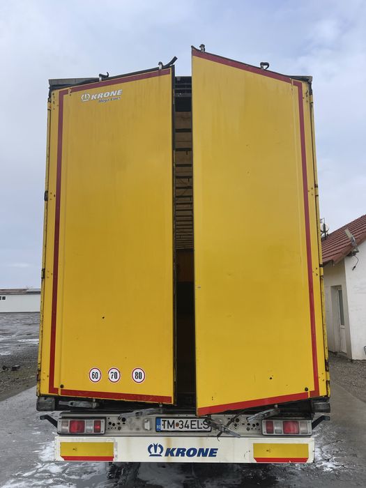 Vand semiremorci Krone