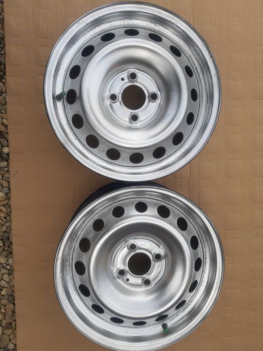 Jante Dacia pe 15 stare buna